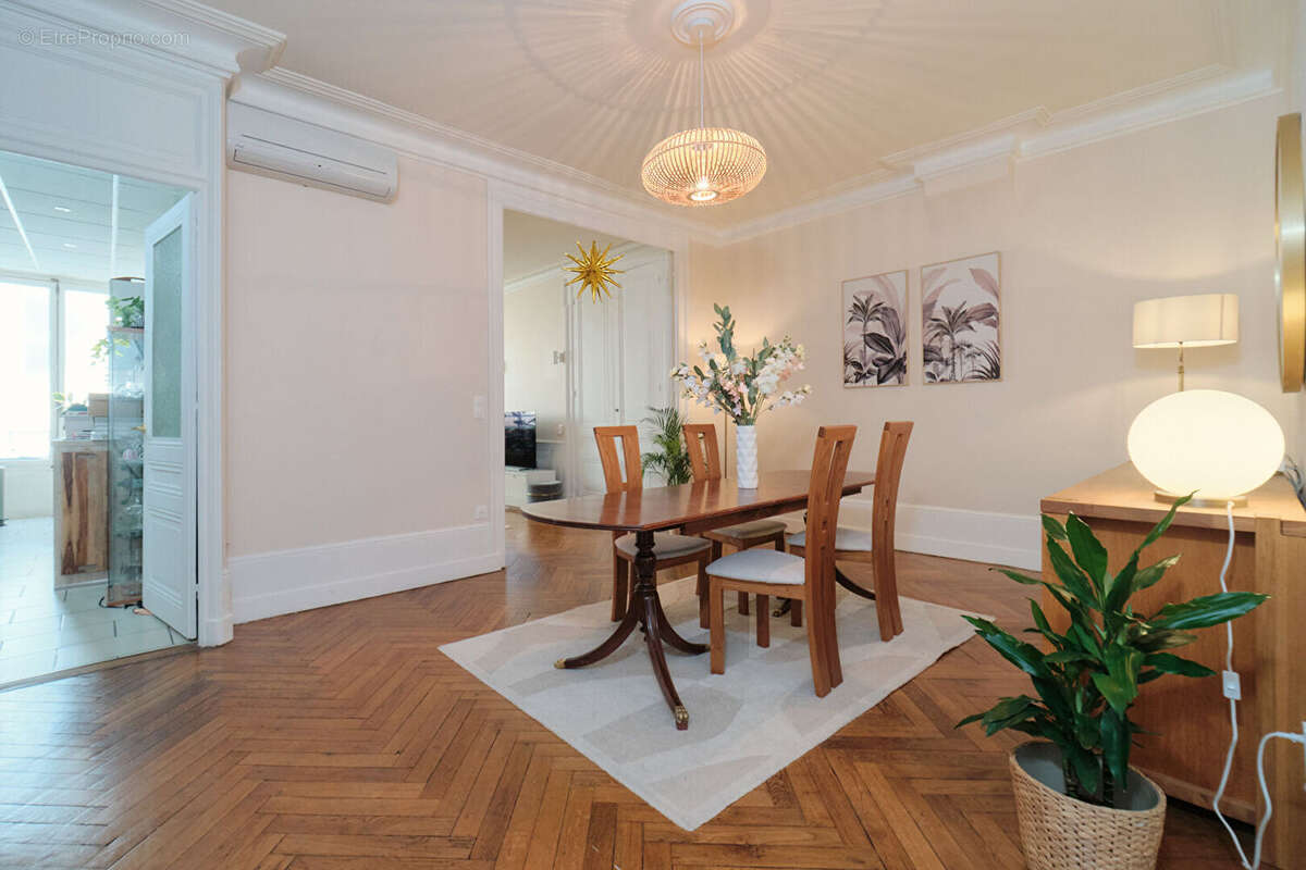 Appartement à LYON-1E