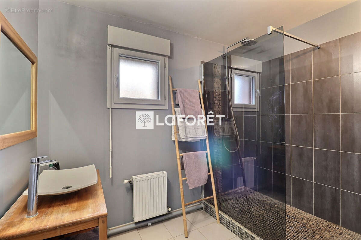 Appartement à VITRY-SUR-SEINE