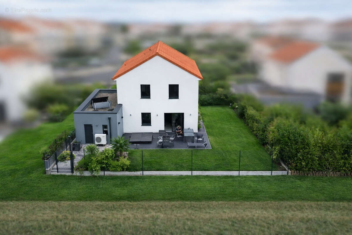 Maison 125 m² à Rodemack  - photo 8