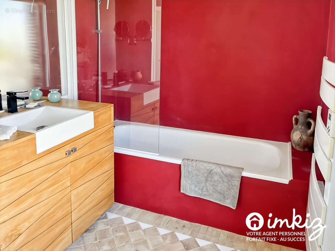 Appartement 135 m2 secteur gare Saint Jean - photo 13