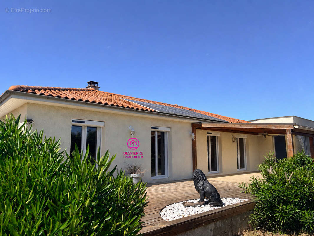 Maison à CHANAS