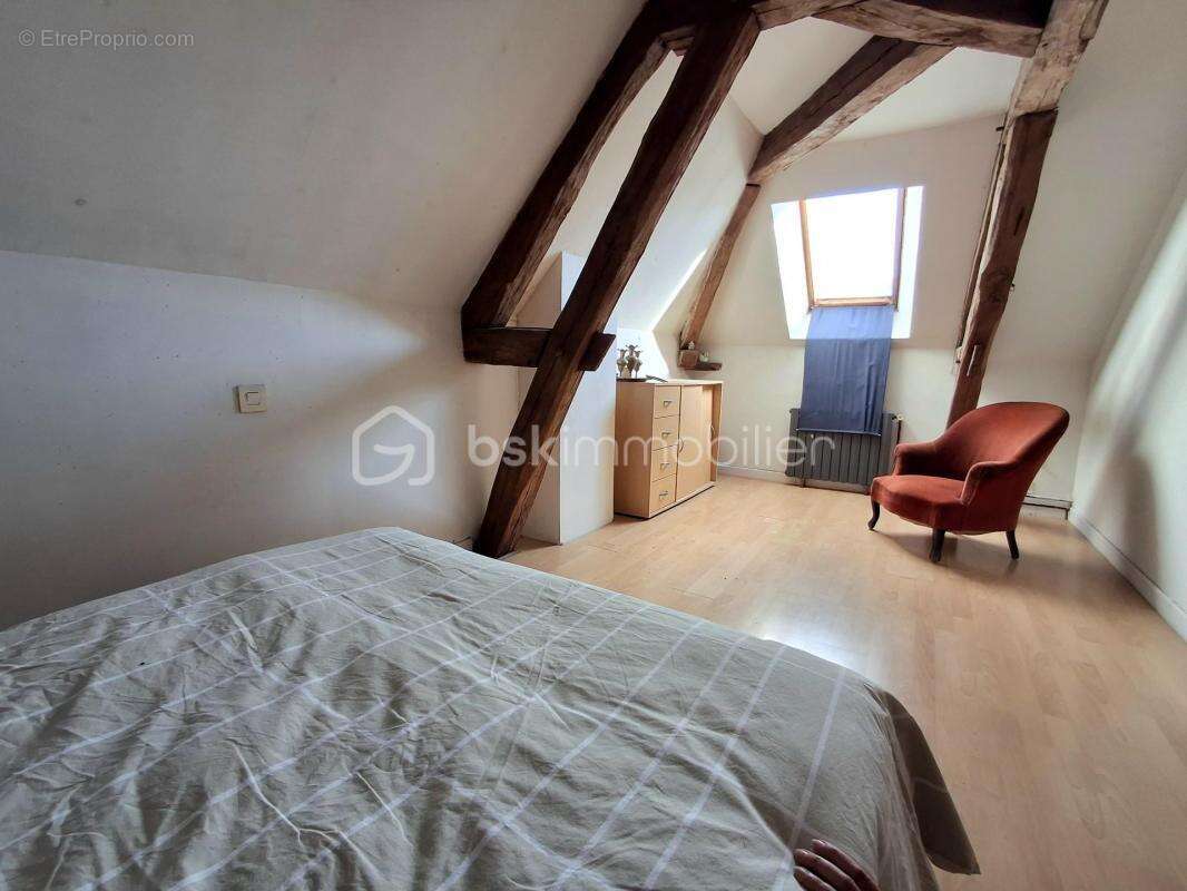 Maison à SAINT-MAURICE-AUX-RICHES-HOMMES