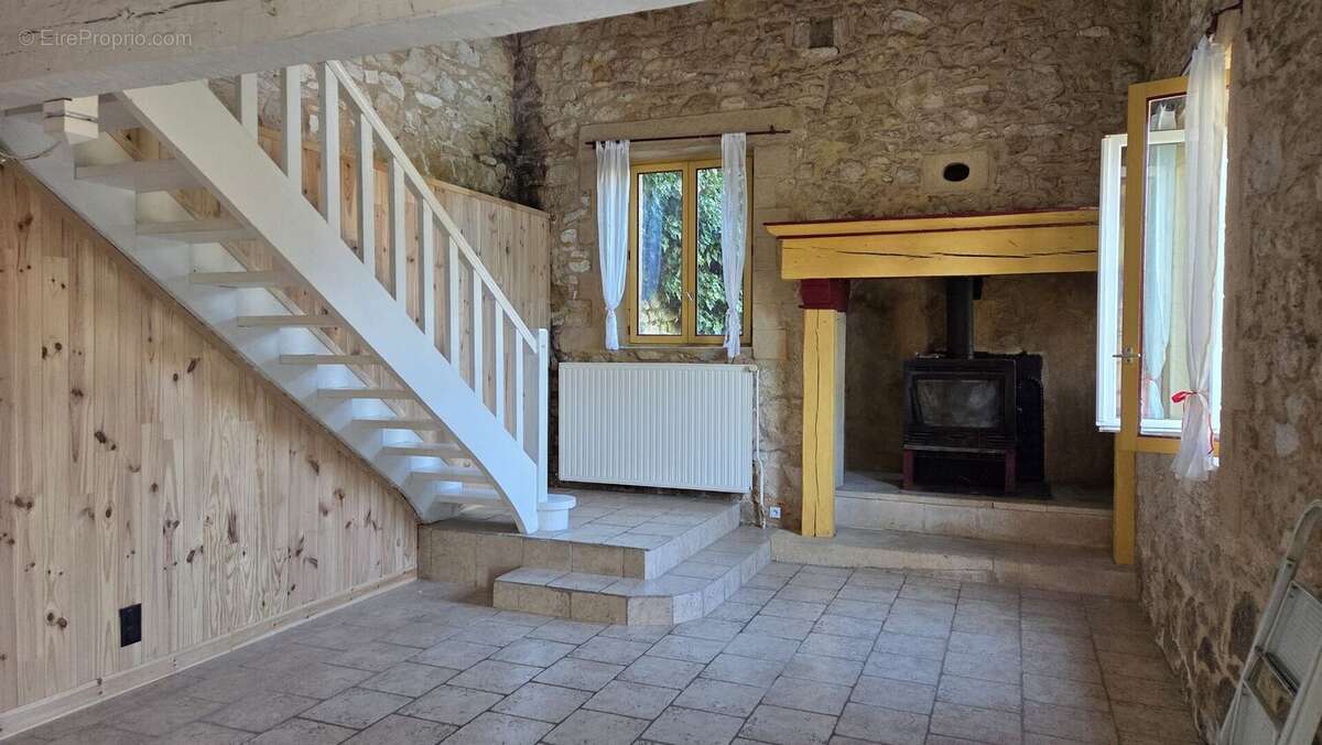 20260227155819 - Maison à SAINT-VINCENT-DE-COSSE