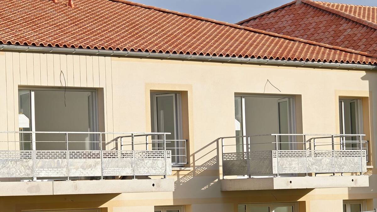 Appartement à FOURAS