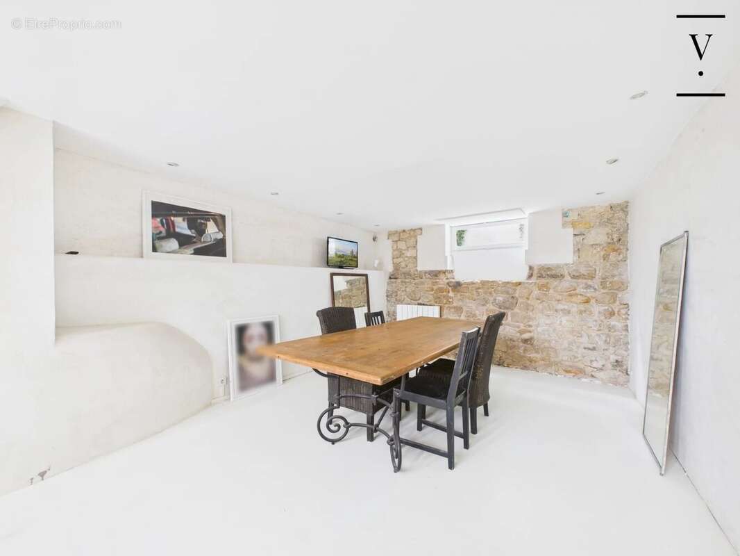 Appartement à PARIS-20E