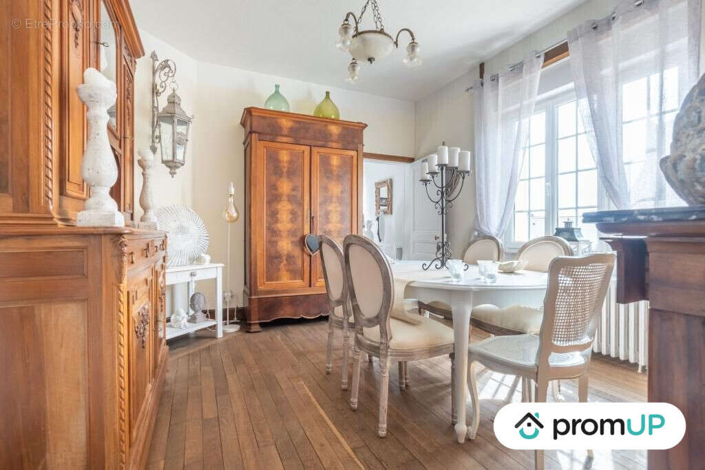 Maison à SAINT-MARCEL