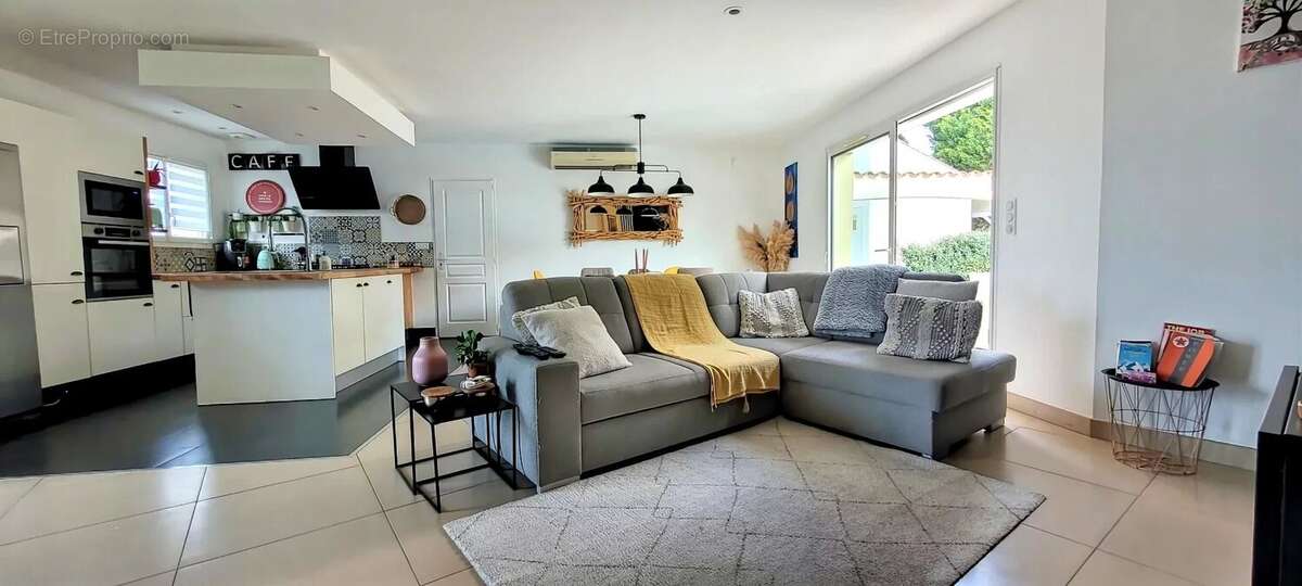 Maison à SAINT-DENIS-DE-PILE