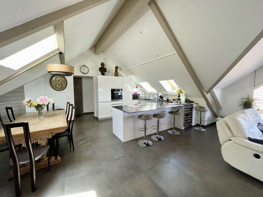 Appartement 180 m² à Veyrier-Du-Lac  - photo 6