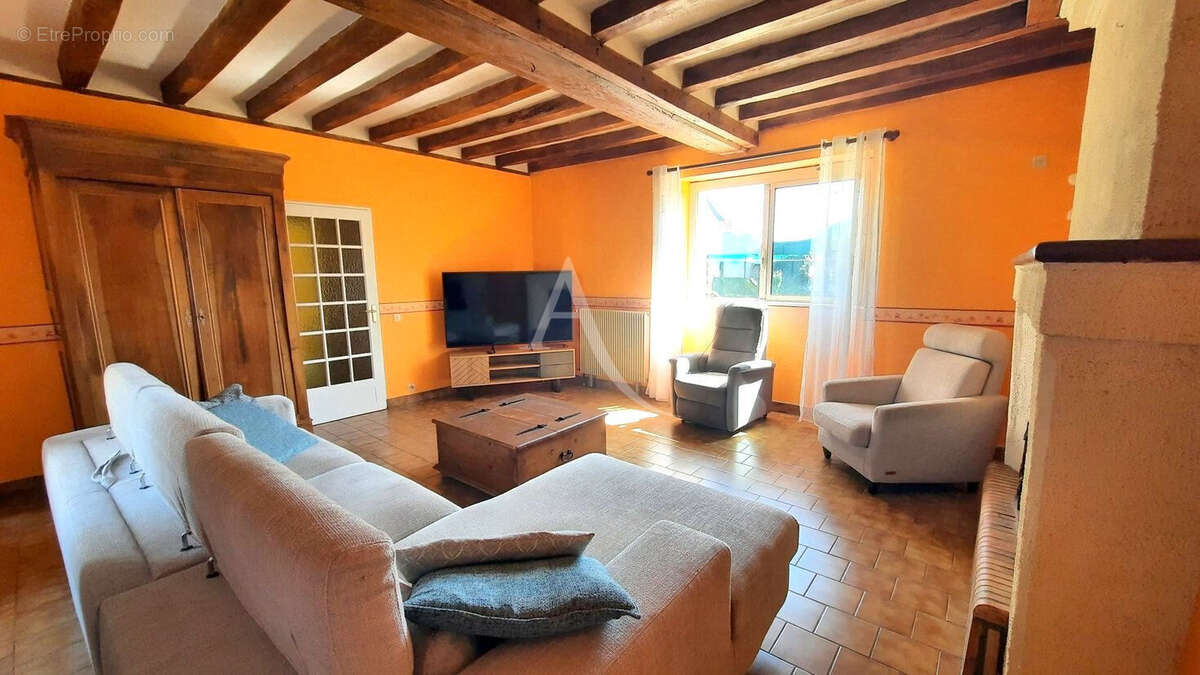 Maison à SEICHES-SUR-LE-LOIR