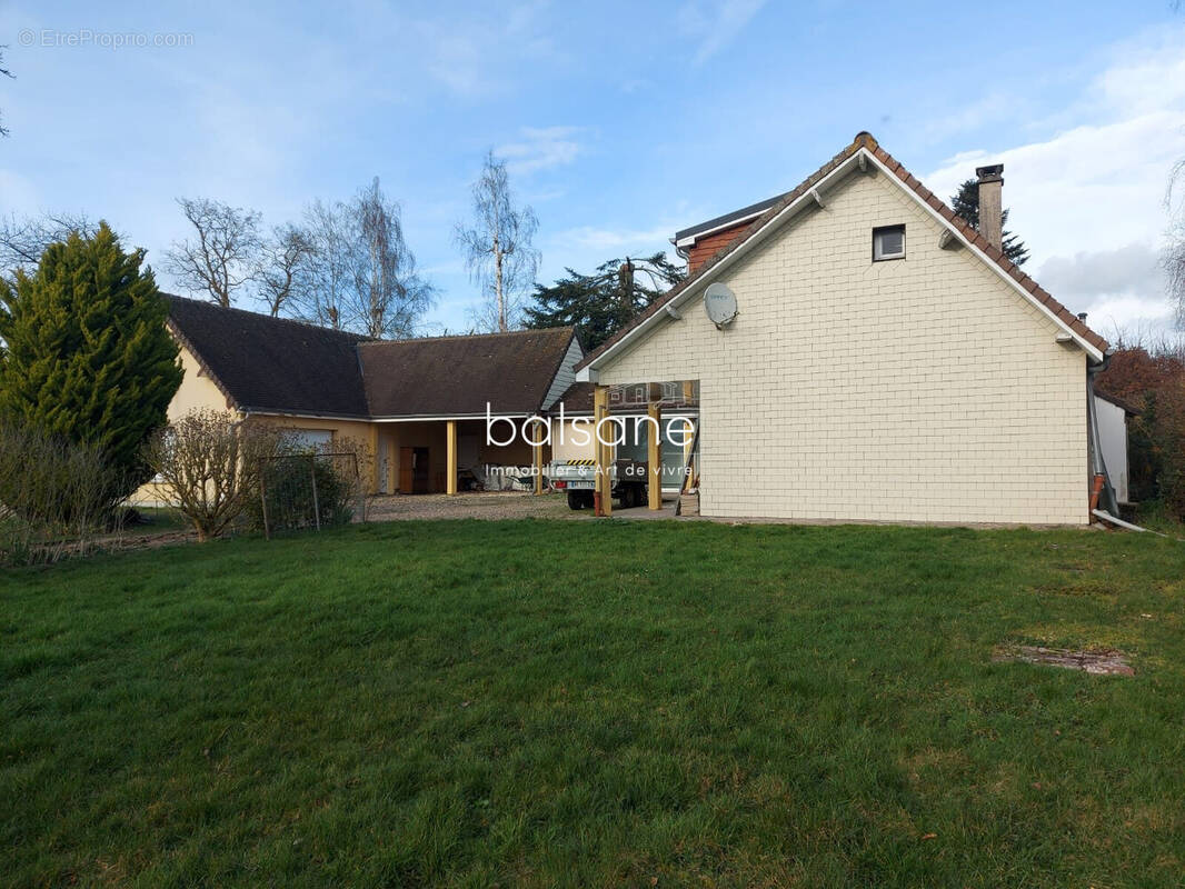 Maison à VOISCREVILLE