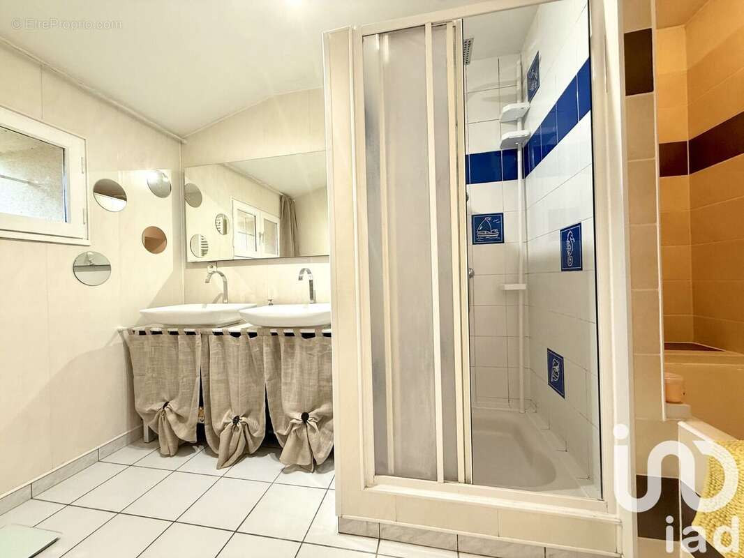 Photo 6 - Maison à SAINT-GEORGES-LES-BAILLARGEAUX