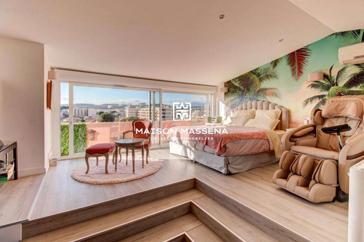 Appartement à CAGNES-SUR-MER