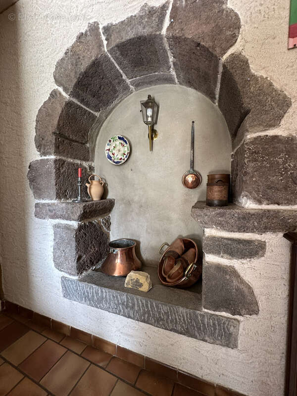 Maison à ARPAJON-SUR-CERE