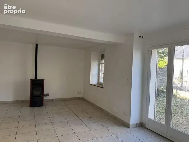 Maison 3 pièces 130 m² à vendre à Maillot (89100) - photo 2