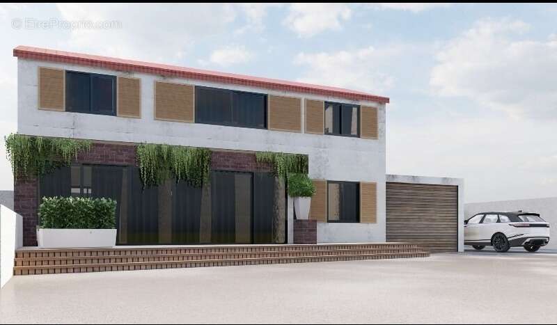 SAINT ANDRE (97440) - Grande maison T5 de surface totale de 200,40 m² (dont dépendance T2 - et Studio), sur terrain de 568 m² - photo 14