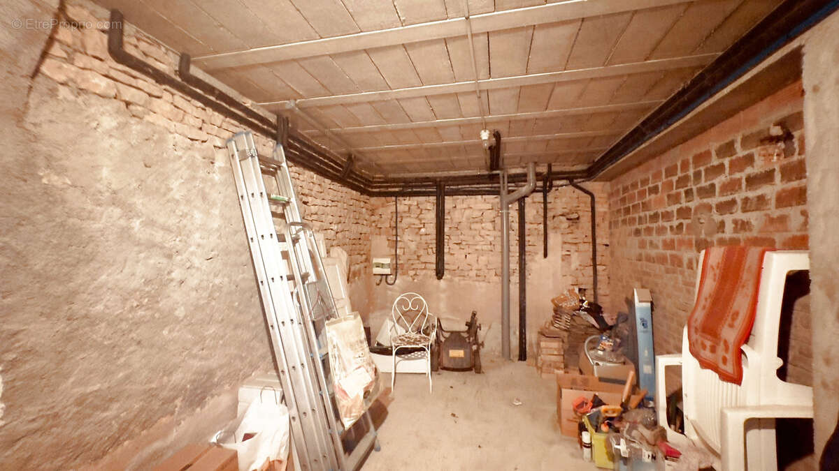 Maison à ASQUINS