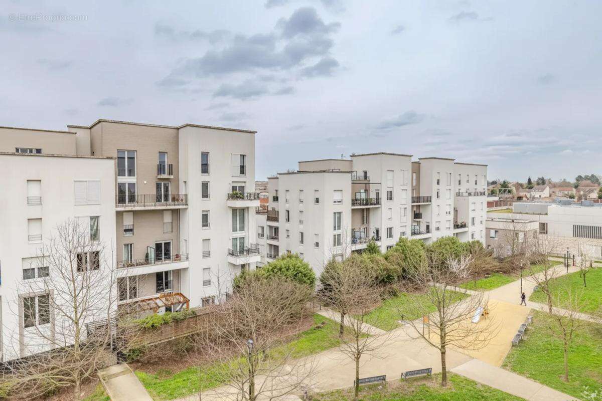 Appartement lumineux 4P avec terrasse sans vis-à-vis - photo 12