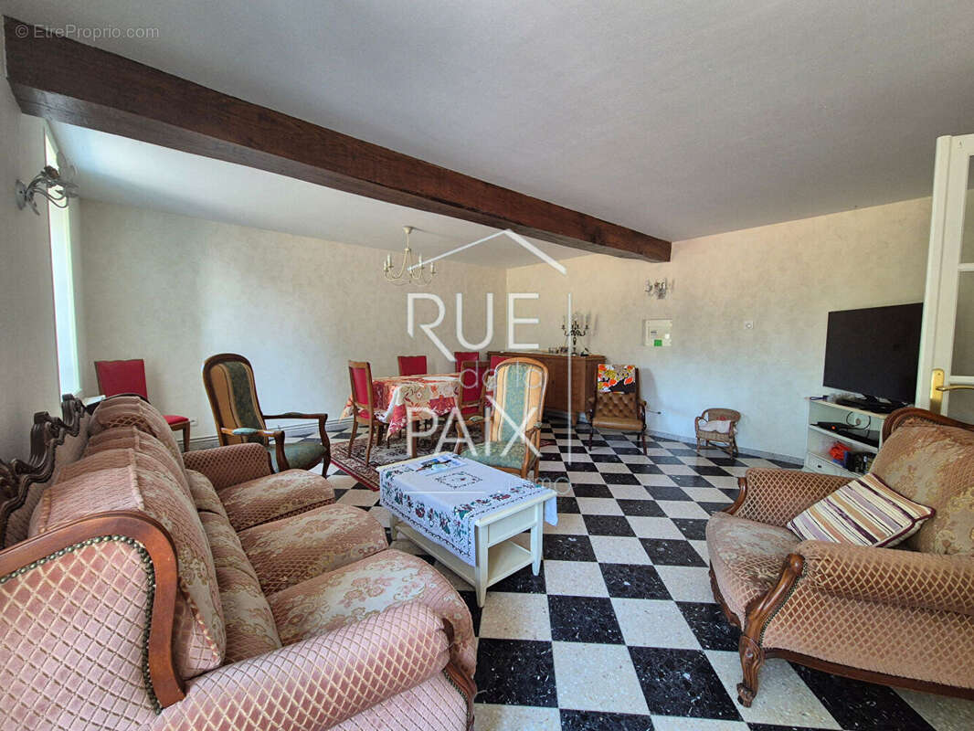 Maison Maulay 6 pièces 156 m² - photo 4
