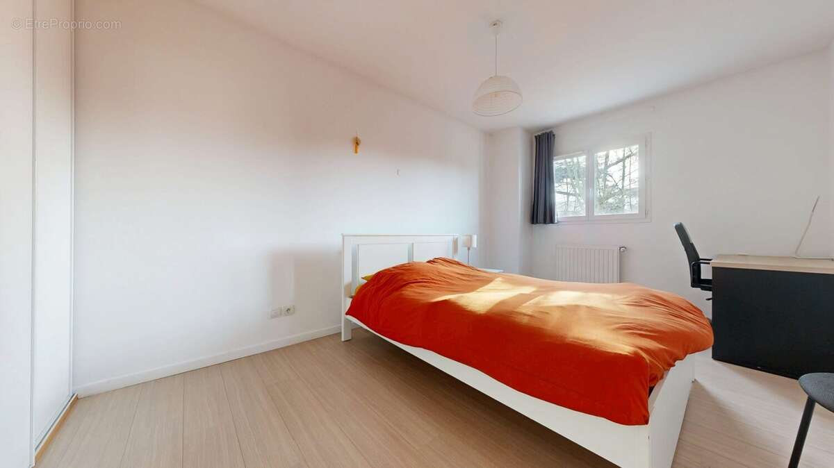 Maison à LYON-8E