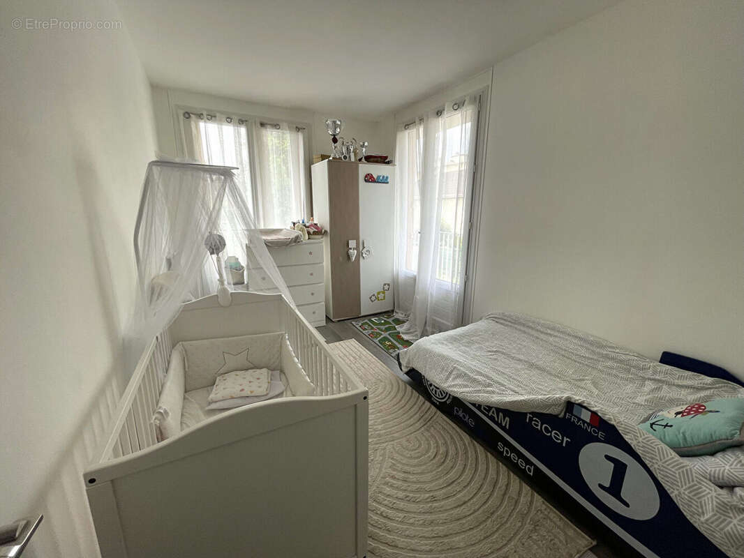 Appartement à EPINAY-SUR-SEINE