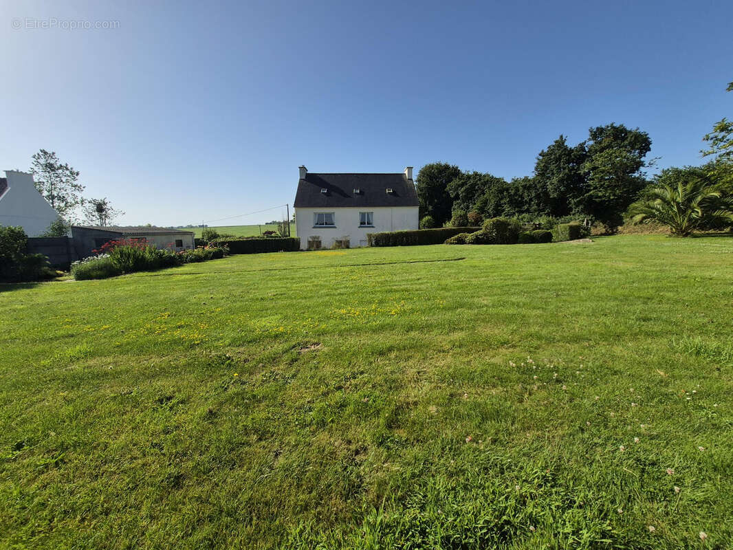 Maison à PLABENNEC