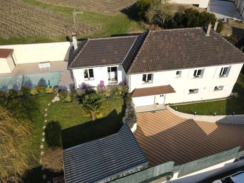 Maison à FEREBRIANGES