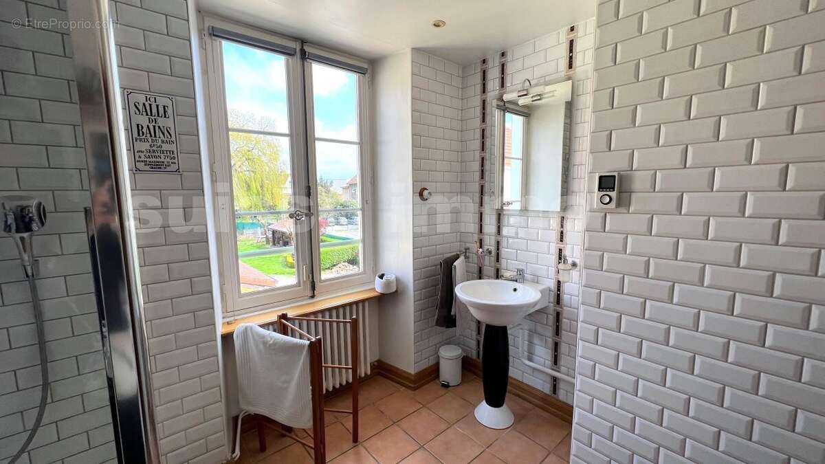 Maison à AUDINCOURT