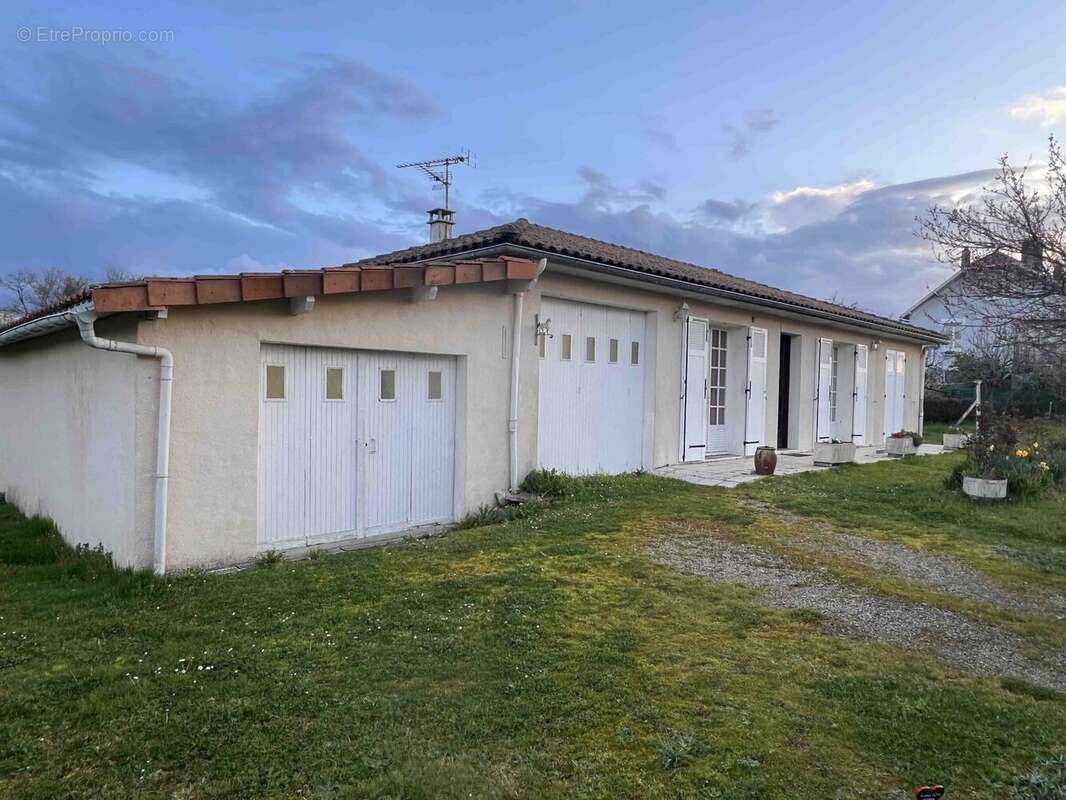 Maison à ANSAC-SUR-VIENNE