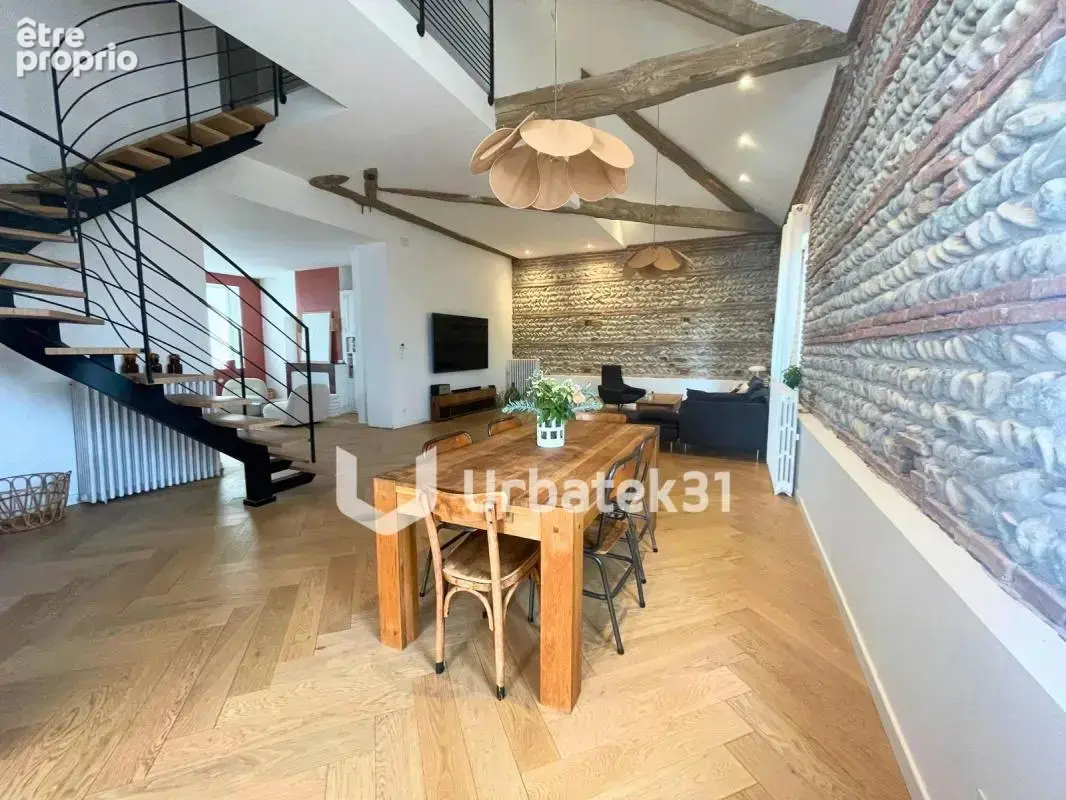 Ensemble immobilier - 11 pièces - 365 m² - photo 11