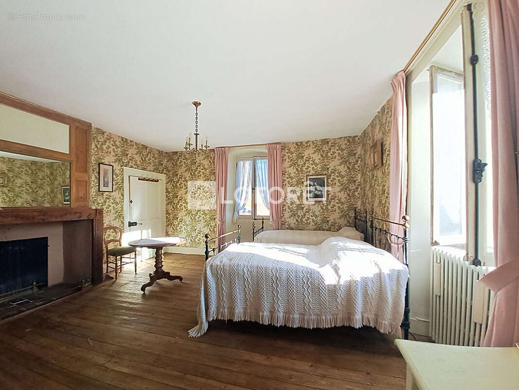 Maison à FRAISANS