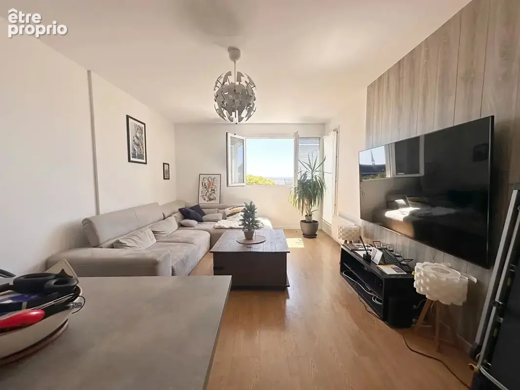Duplex hyper-centre avec vue Paris - photo 2