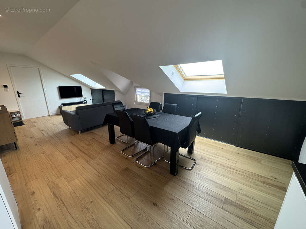 Appartement à VILLETTE-D&#039;ANTHON