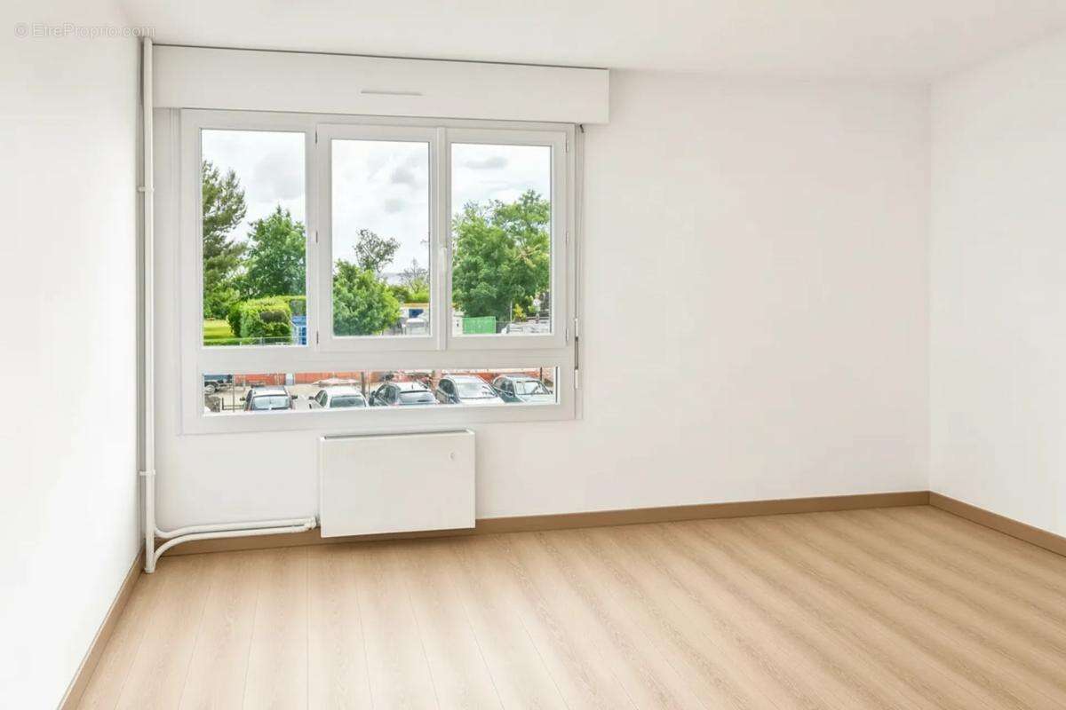 Appartement à OULLINS