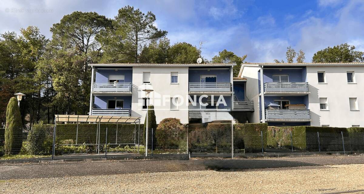 Appartement à SAINT-ASTIER