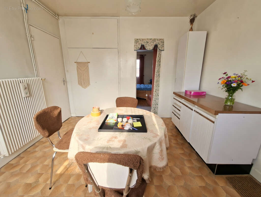 Maison à CHATELLERAULT