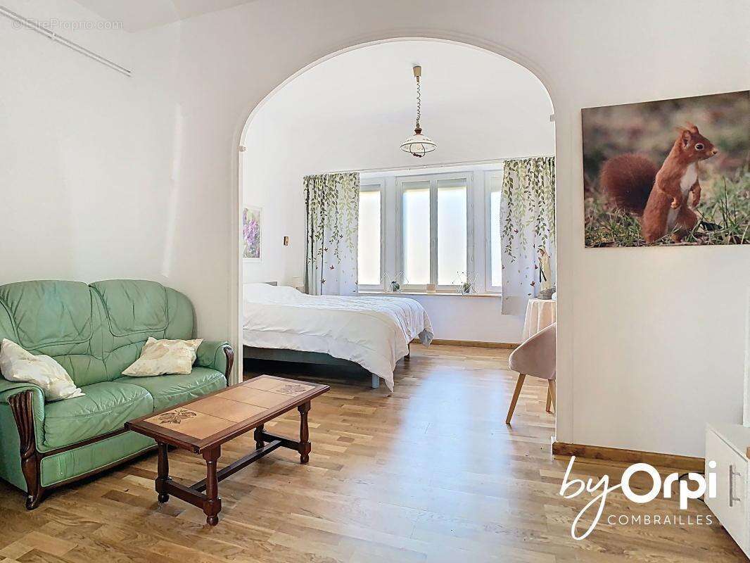 Maison à SAINT-MAURICE-PRES-PIONSAT