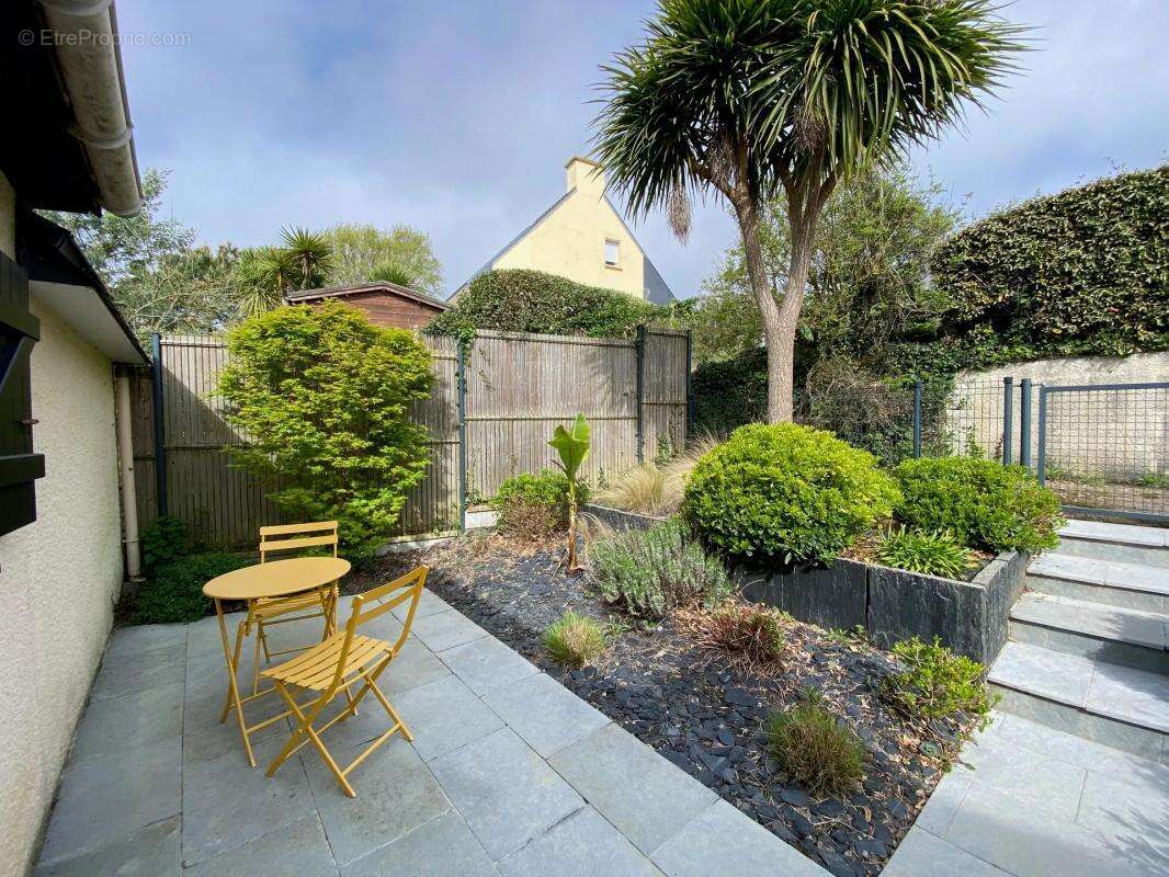 Maison à CLOHARS-CARNOET