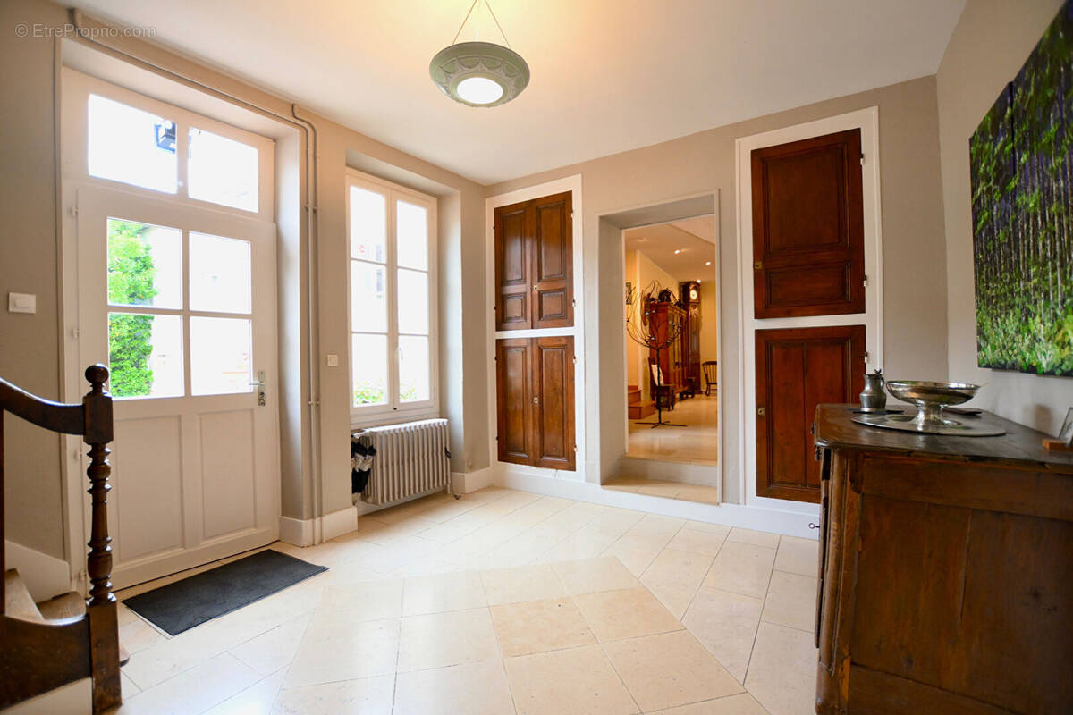 Maison bourgeoise avec jardin au sud d’Auxerre - photo 4