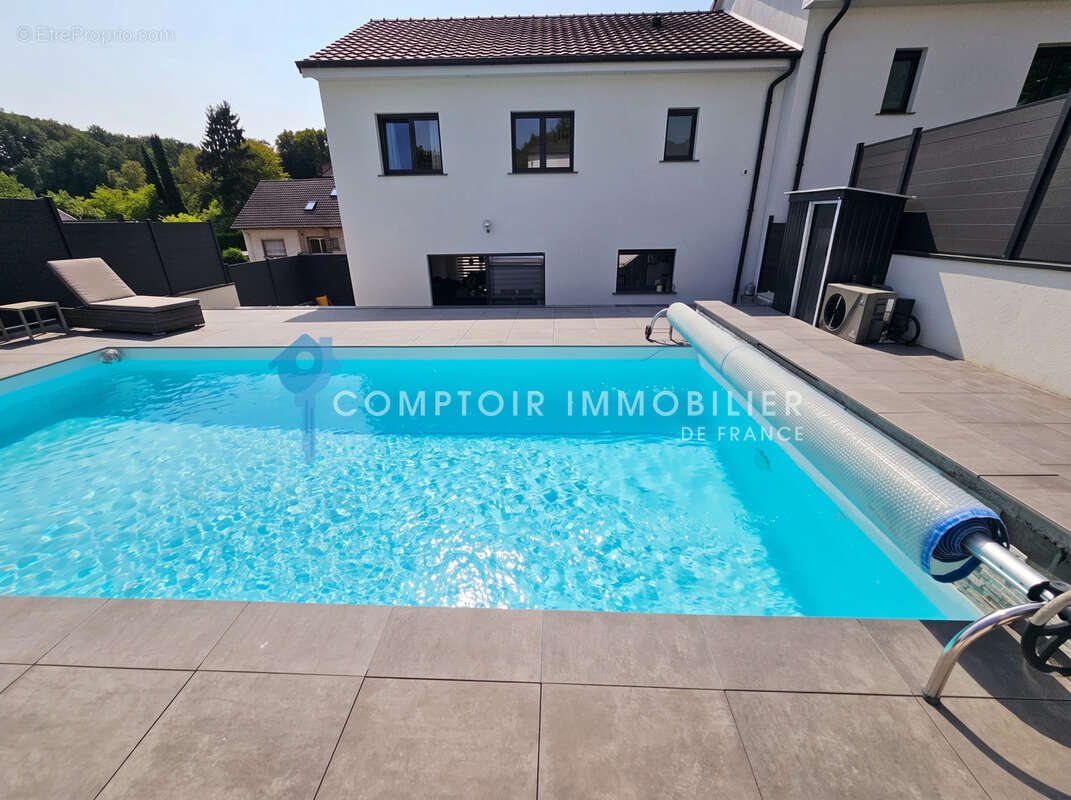 Maison moderne avec piscine dans une impasse calme à Freyming-Merlebach - photo 7