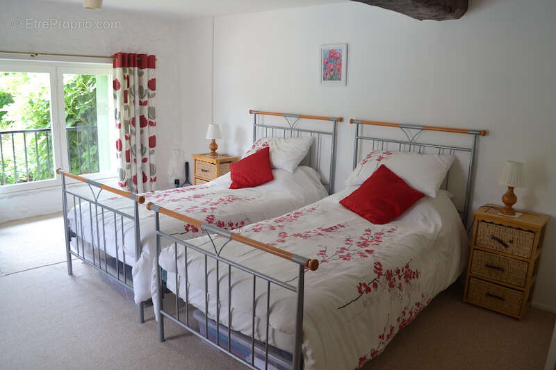 Maison à BOUTEILLES-SAINT-SEBASTIEN