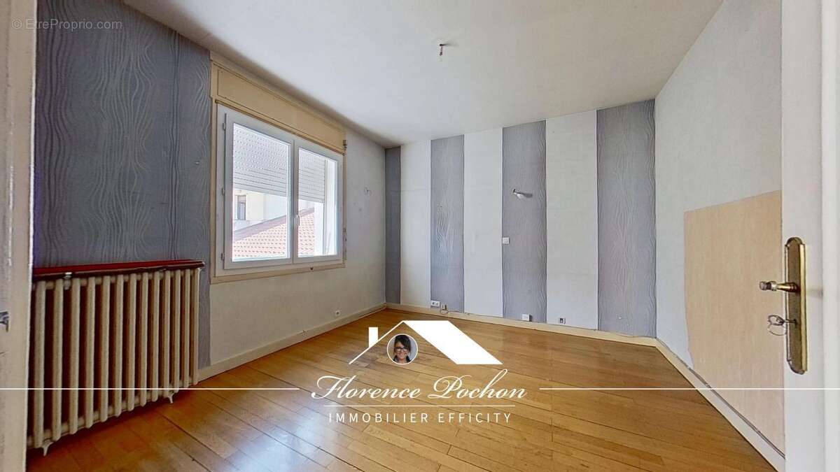 Maison 158 m² à Craponne-Sur-Arzon  - photo 12