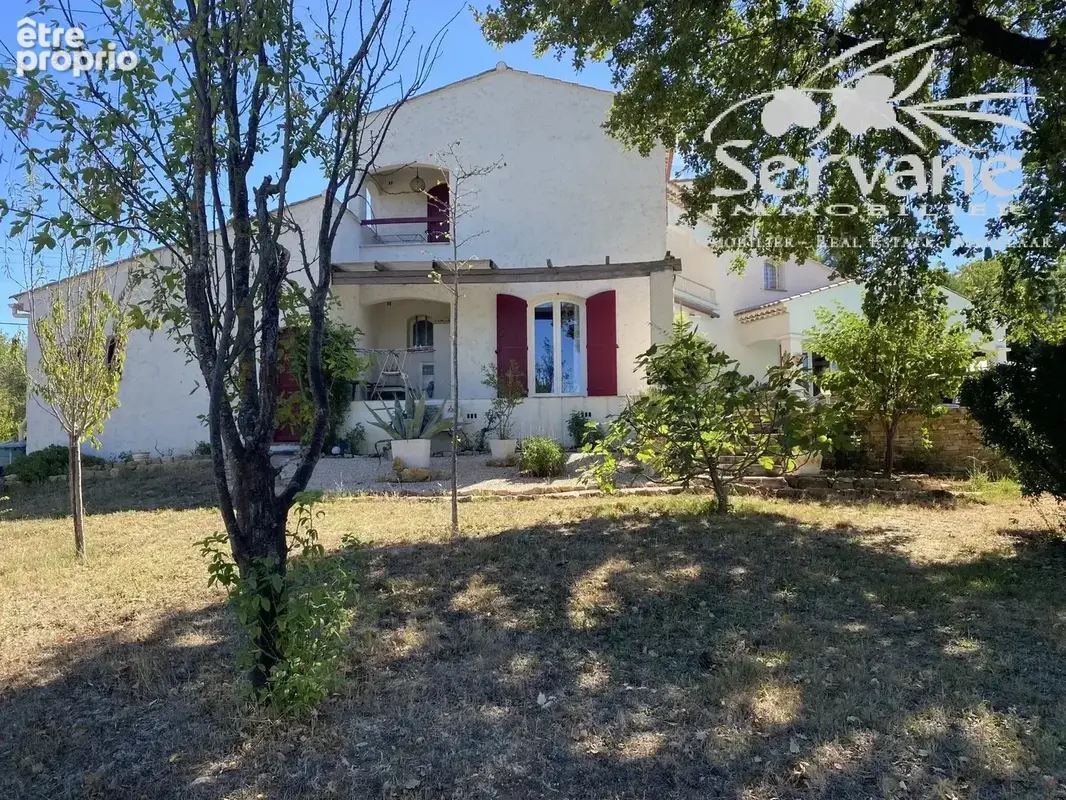 Belle villa aux beaux volumes avec piscine - photo 17