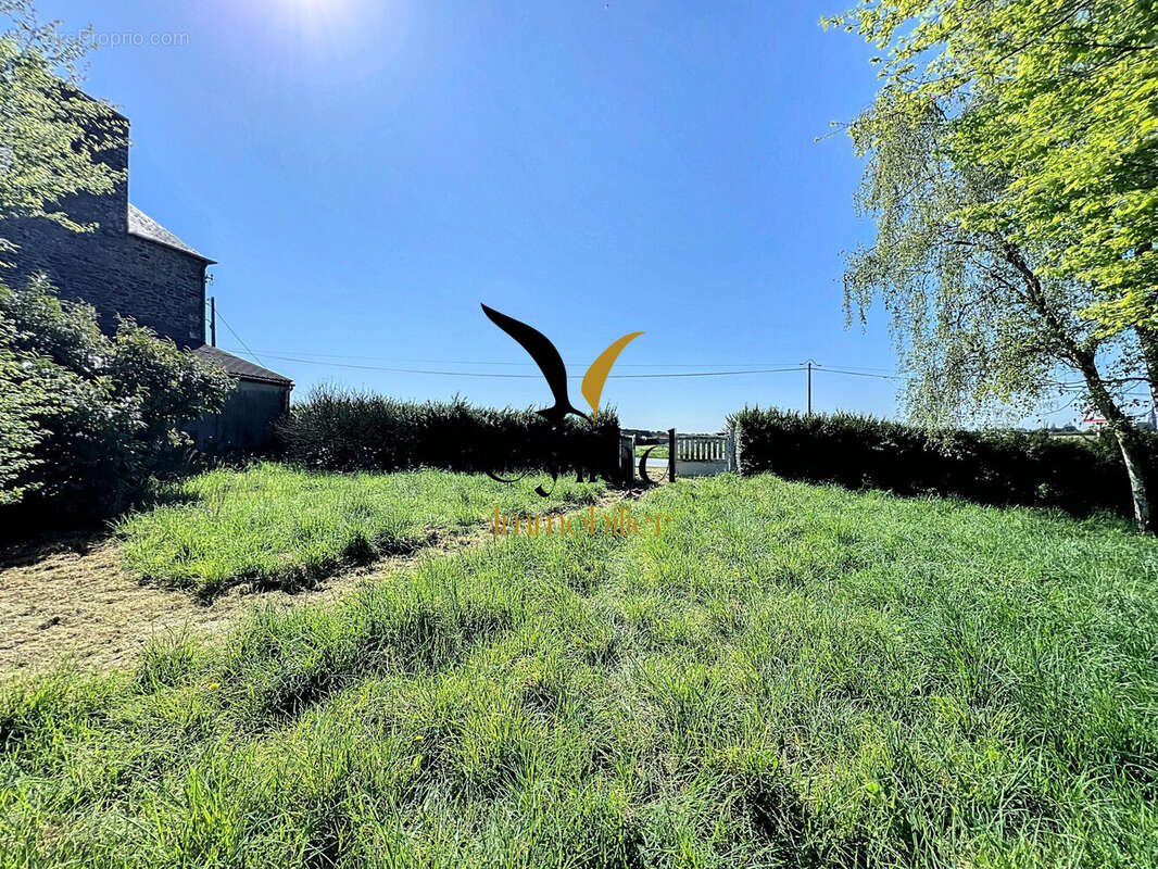 Maison à SAINT-MELOIR-DES-ONDES