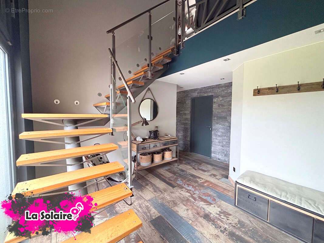 Maison 131 m² à Fontenay  - photo 4