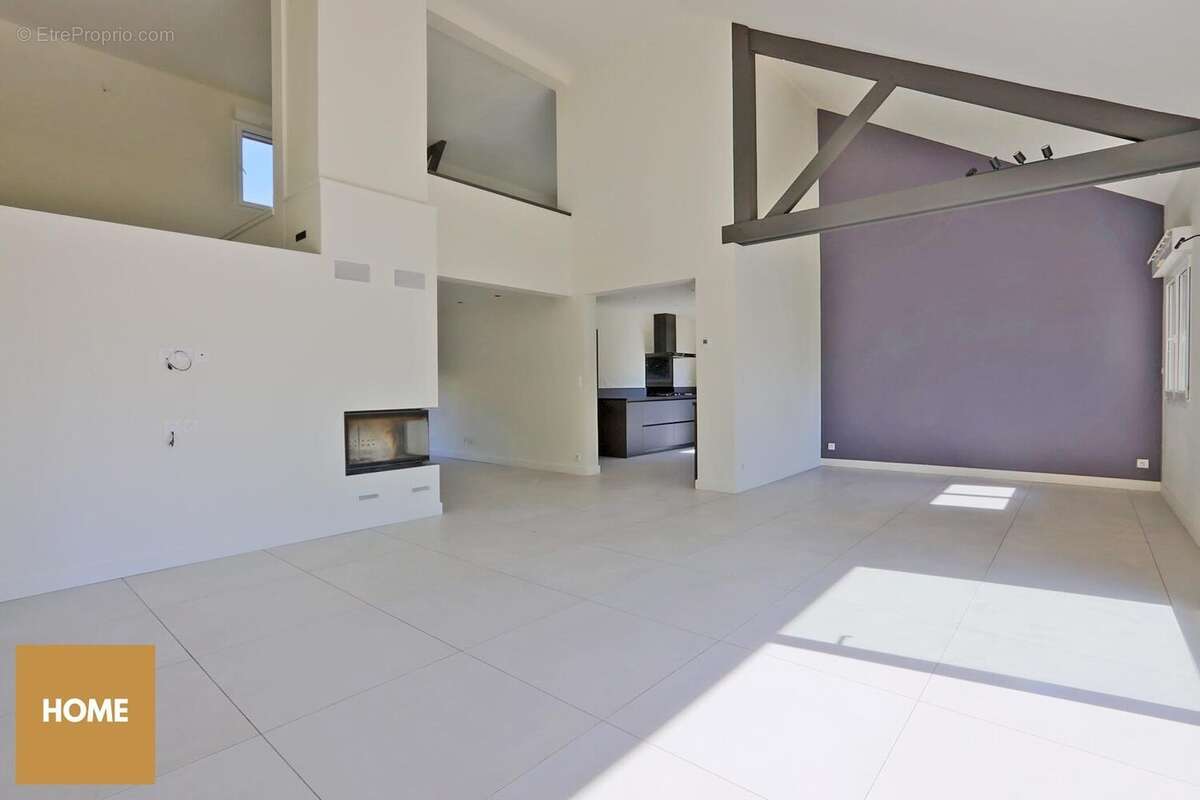 Maison à NEUVES-MAISONS