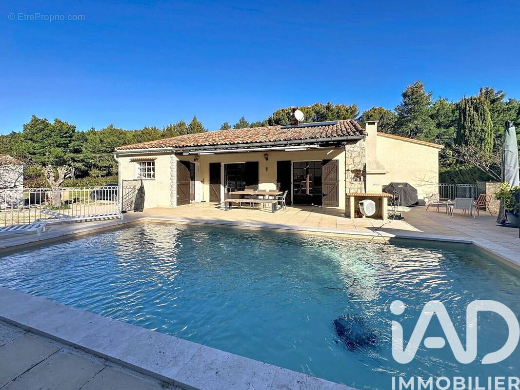 Photo 1 - Maison à ROQUEFORT-LA-BEDOULE