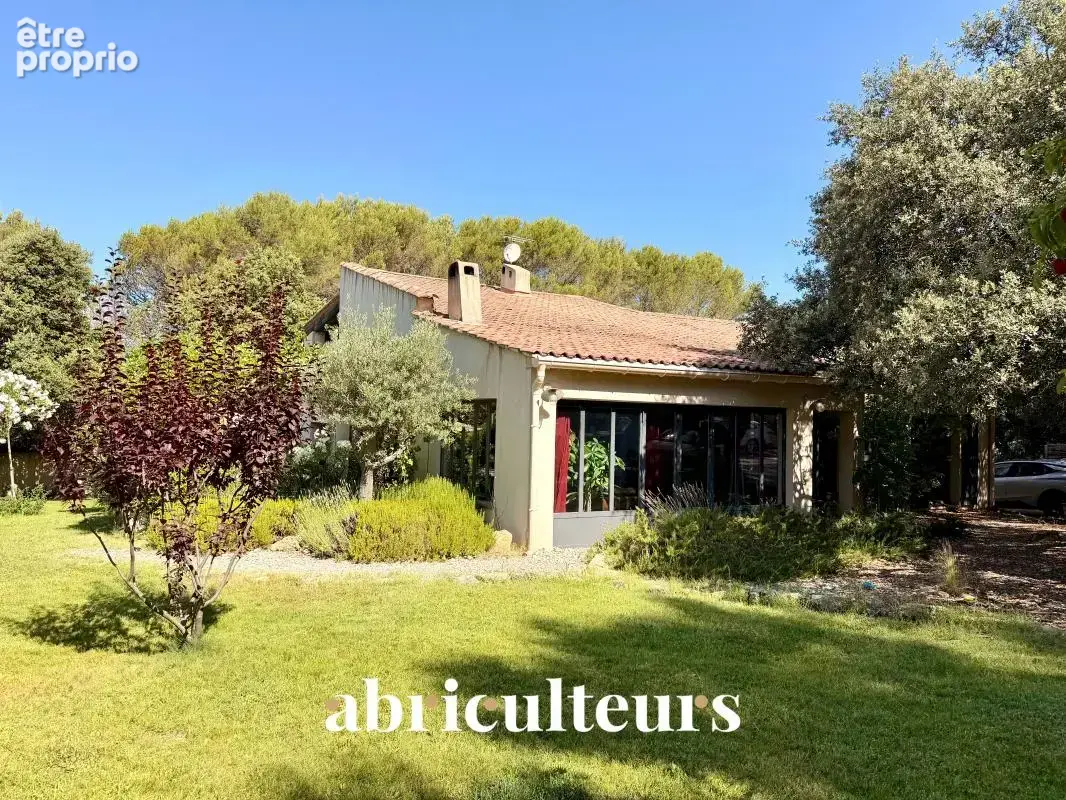 Belle propriété avec terrain, piscine/ poolhouse, dépendance à Rognes 13840 - photo 23