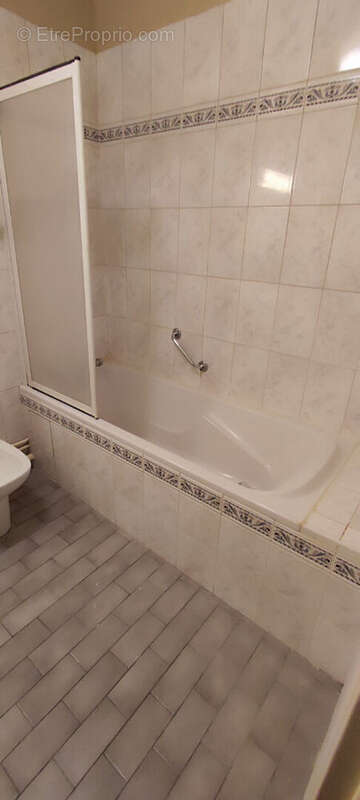 Appartement à LA CELLE-SAINT-CLOUD