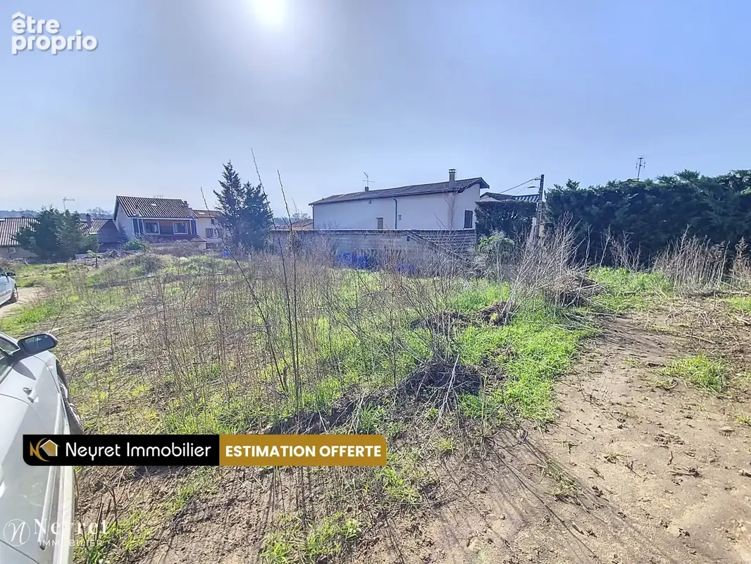 Parcelle No2 constructible de 300 m2 - photo 1