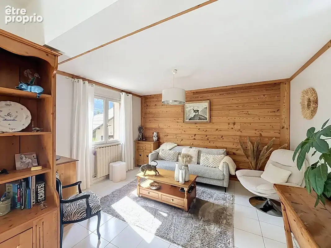 Le Monêtier-les-Bains - Appartement 5 chambres avec jardin et garage - photo 4